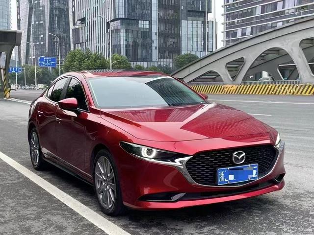 Mazda 3 Angkesela