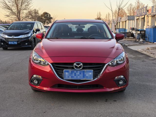 Mazda 3 Angkesela