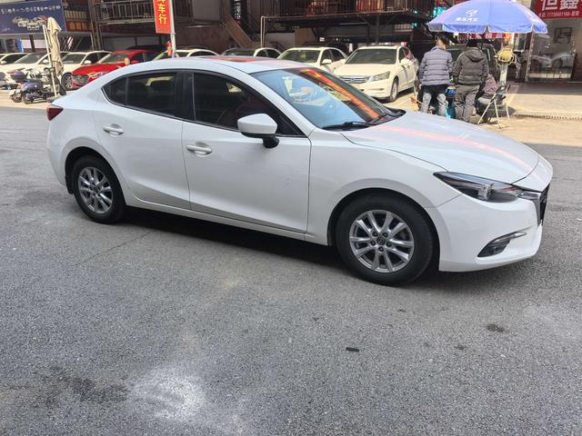 Mazda 3 Angkesela