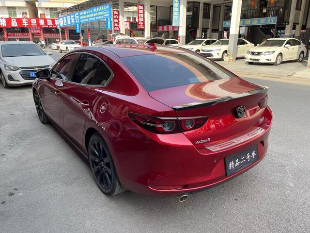 Mazda 3 Angkesela