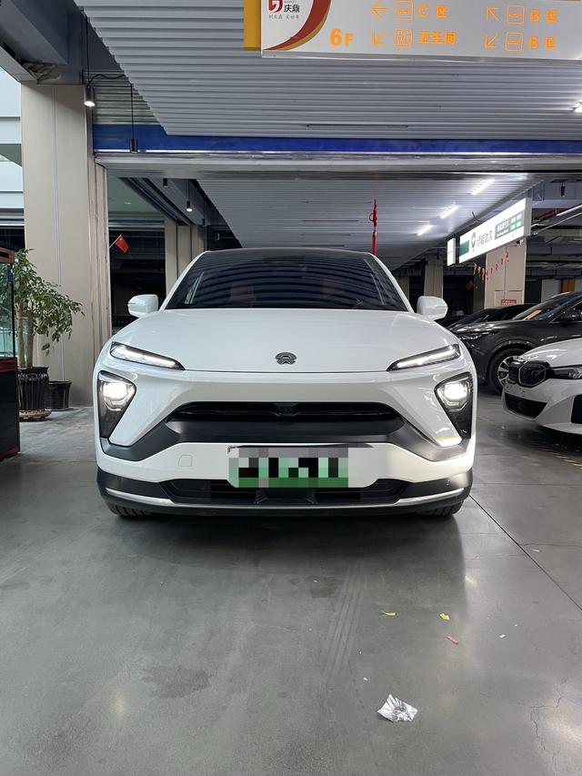 NIO EC6