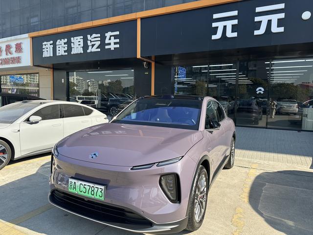 NIO EC6