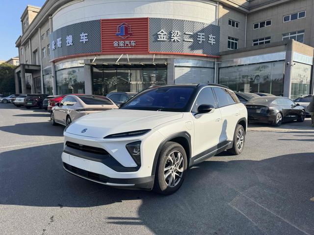 NIO ES6