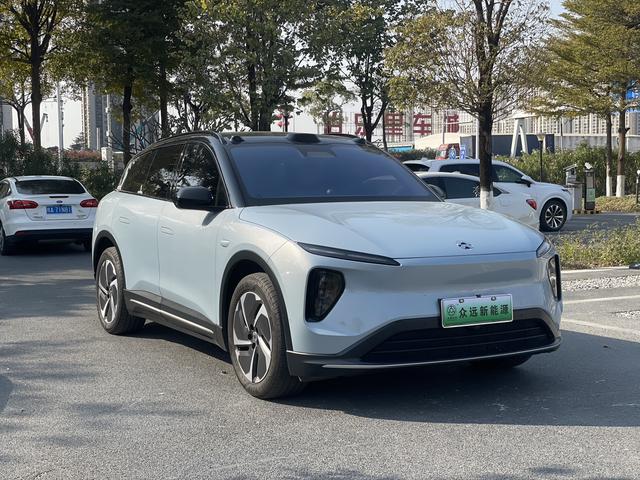 NIO ES6