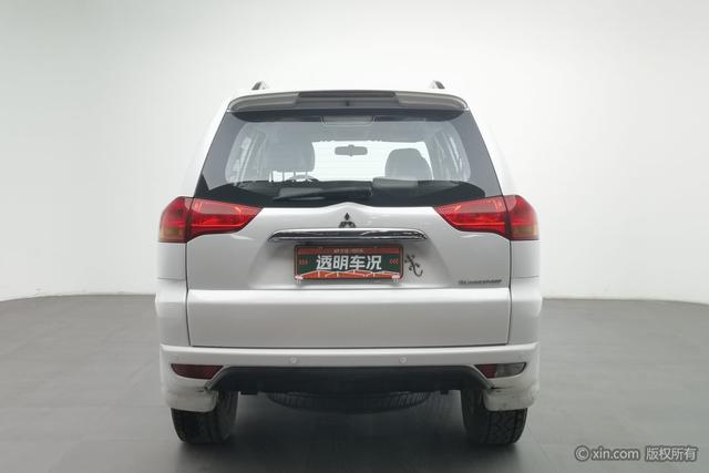 Mitsubishi Pajero Jinchang