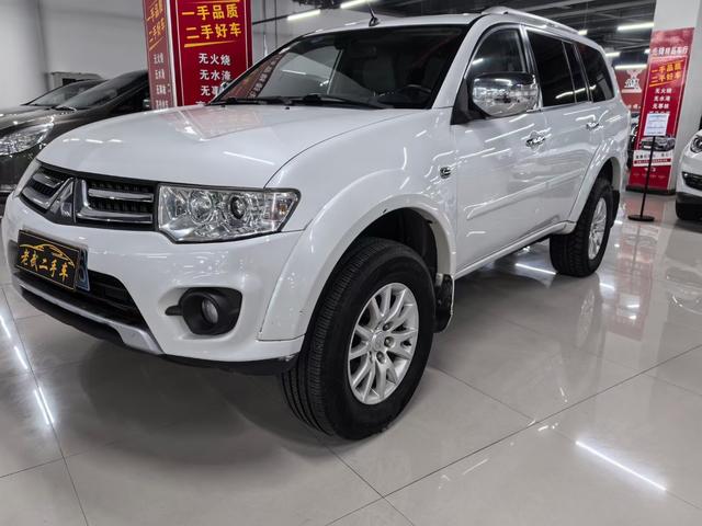 Mitsubishi Pajero Jinchang