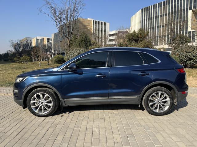 Lincoln MKC