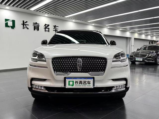 Lincoln Aviator