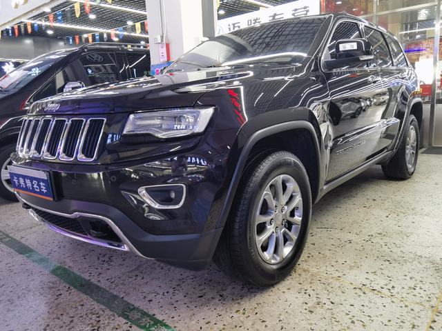 Jeep Grand Cherokee (imported)