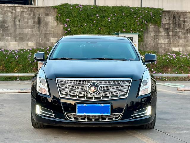 Cadillac XTS