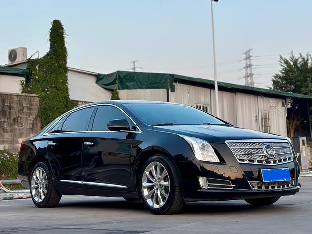 Cadillac XTS