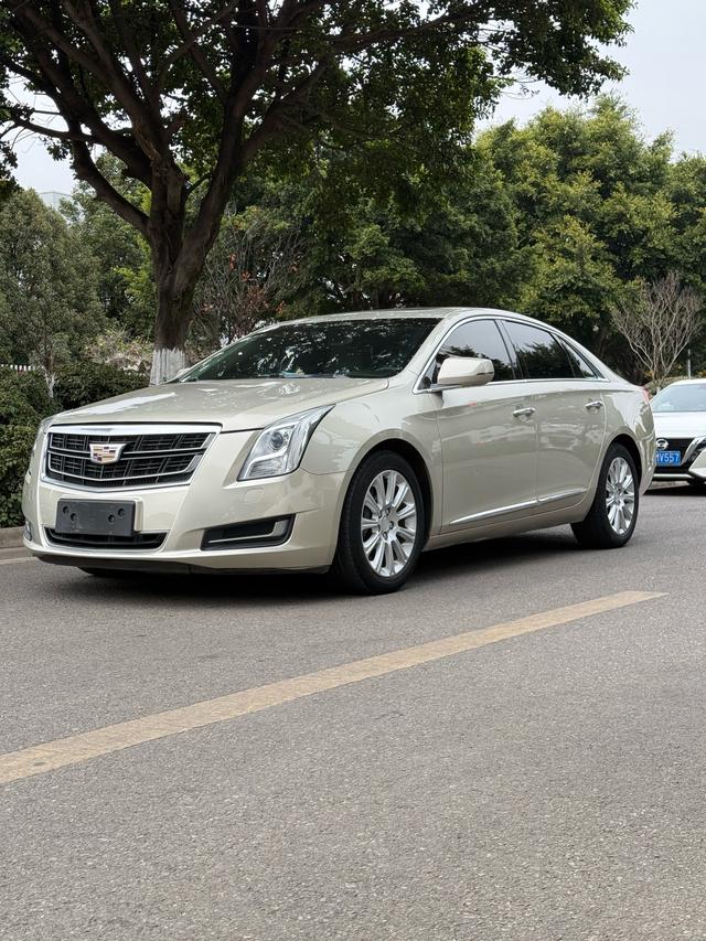 Cadillac XTS