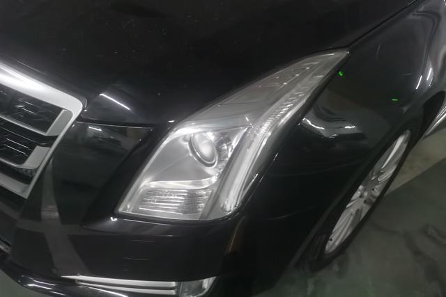 Cadillac XTS