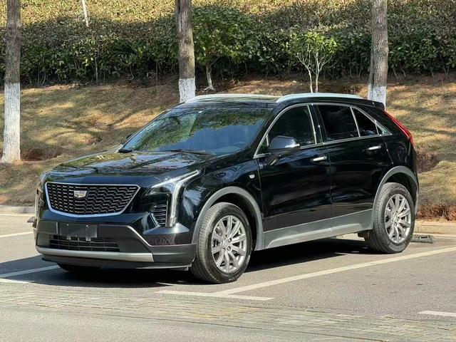 Cadillac XT4