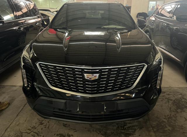 Cadillac XT4