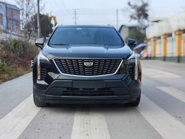 Cadillac XT4