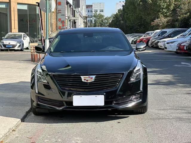 Cadillac CT6