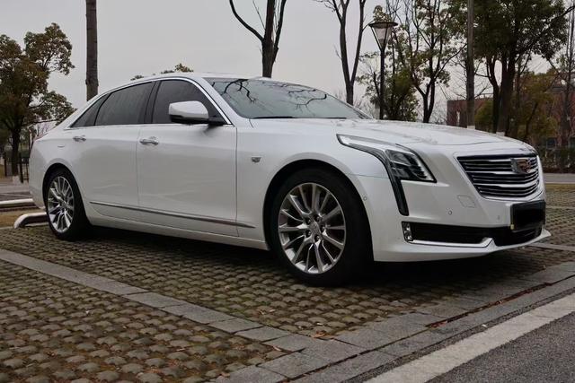 Cadillac CT6