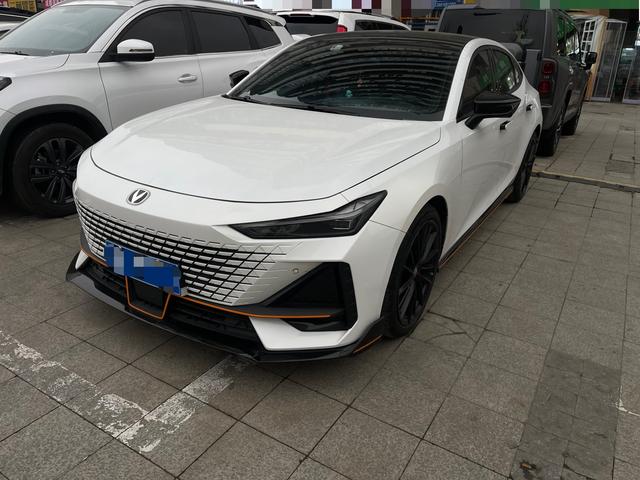 Changan UNI-V