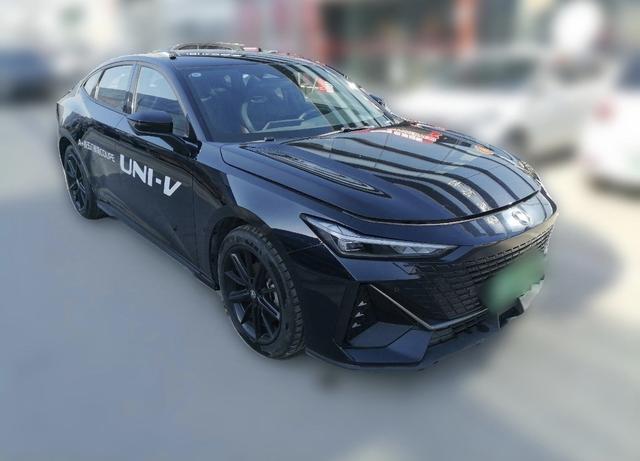 Changan UNI-V