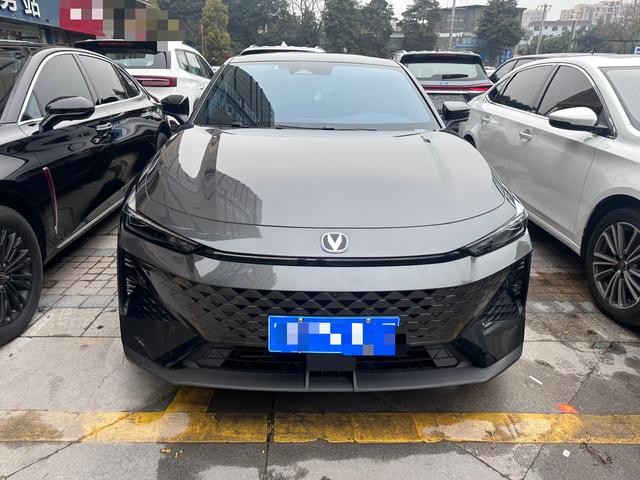 Changan UNI-V