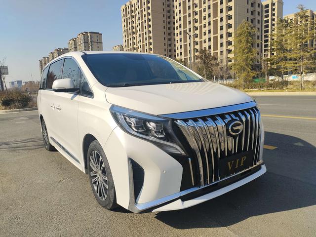 GAC Trumpchi M8