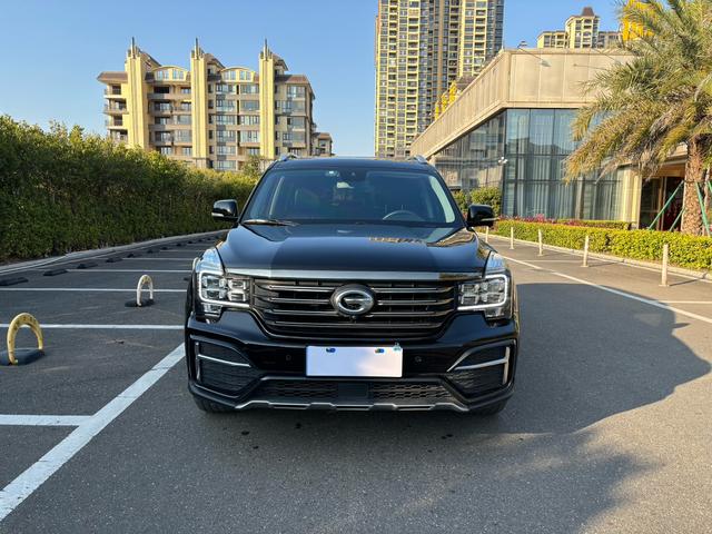 GAC Trumpchi GS8