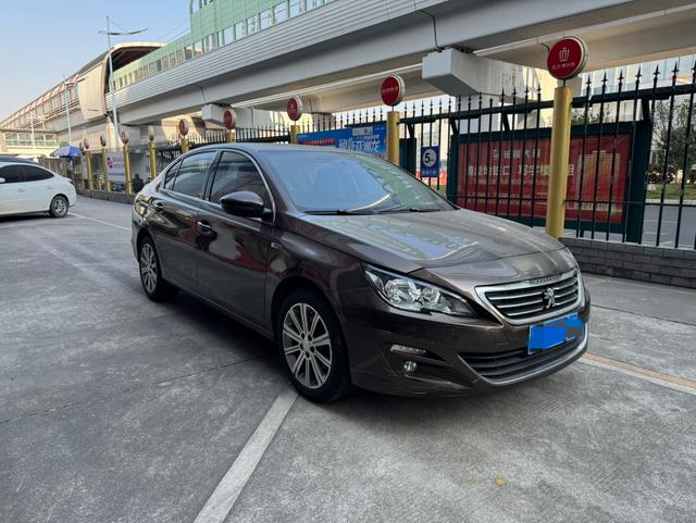 Peugeot 408