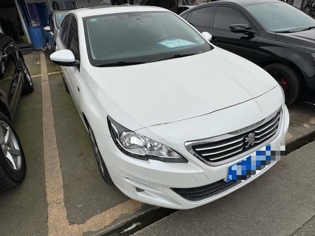 Peugeot 408