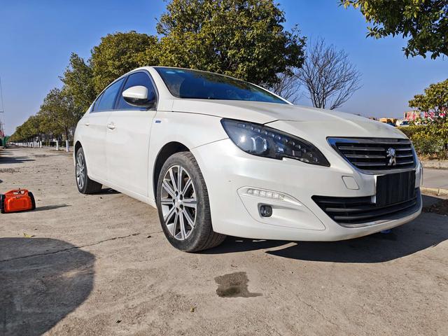 Peugeot 408