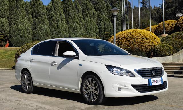 Peugeot 408