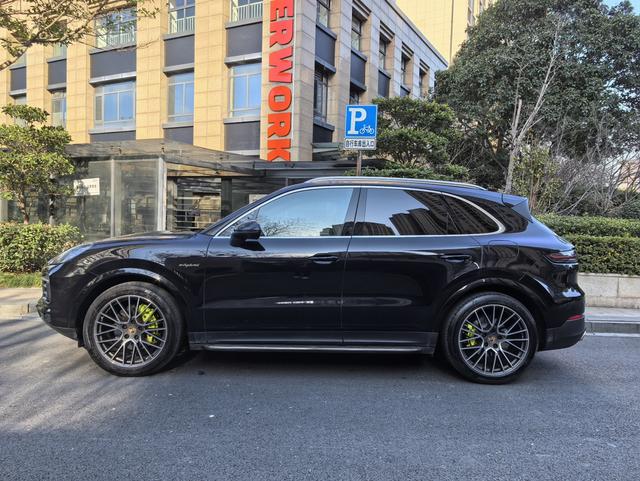 Porsche Cayenne E-Hybrid