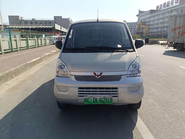 Wuling Rongguang EV