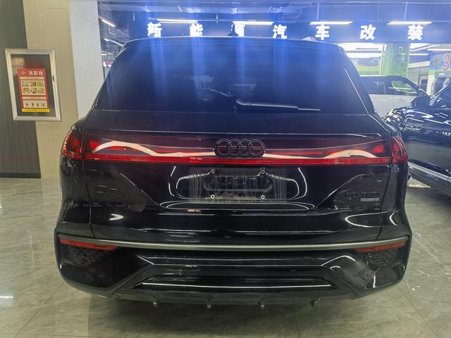 Audi Q6