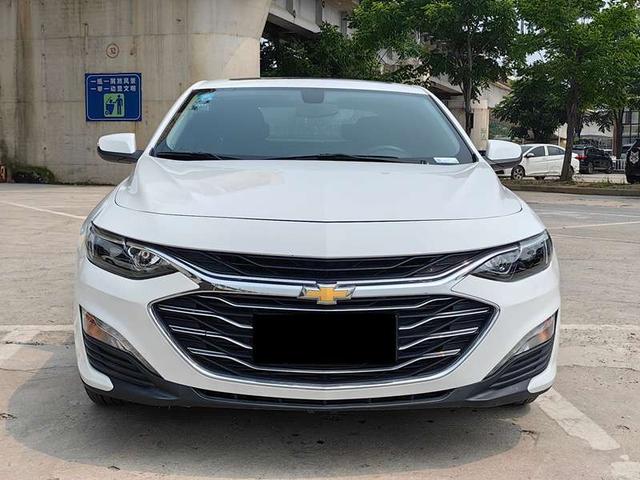 Chevrolet Malibu XL