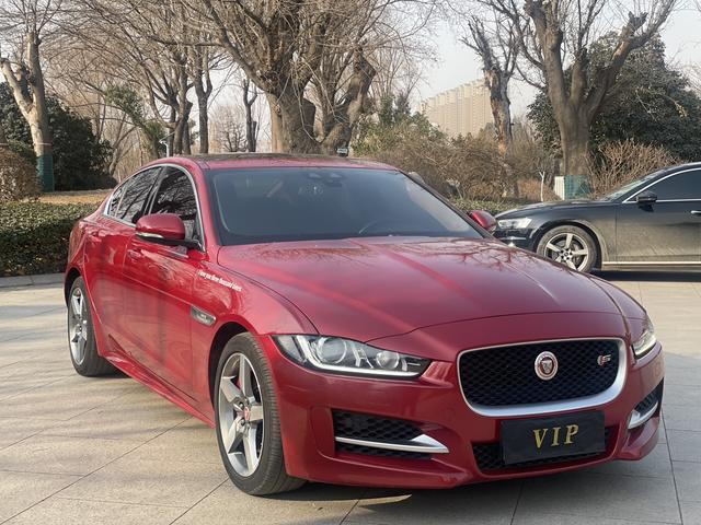 Jaguar XE