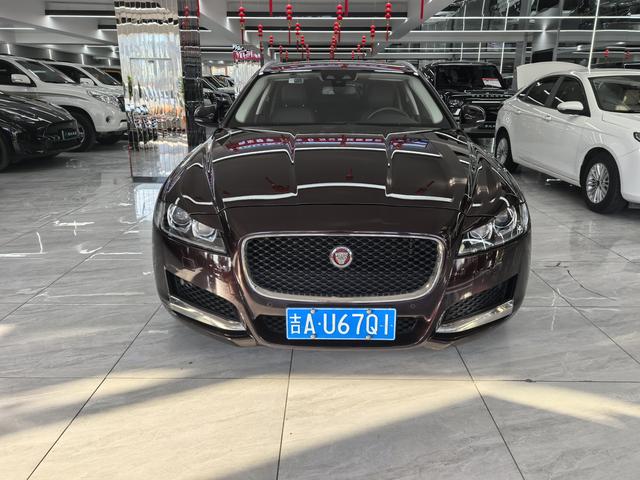 Jaguar XF