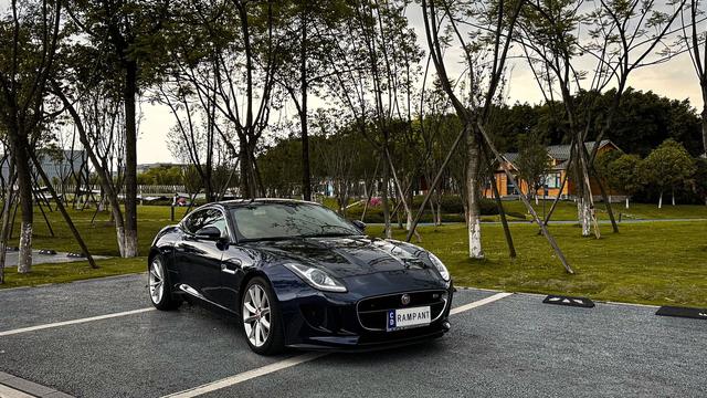 Jaguar F-TYPE