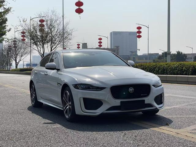 Jaguar XEL