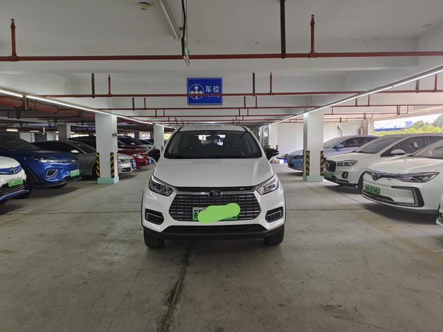 BYD Yuan EV