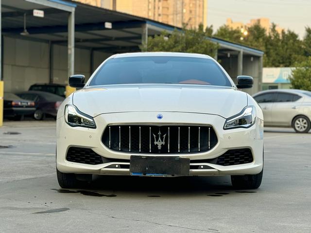 Maserati President