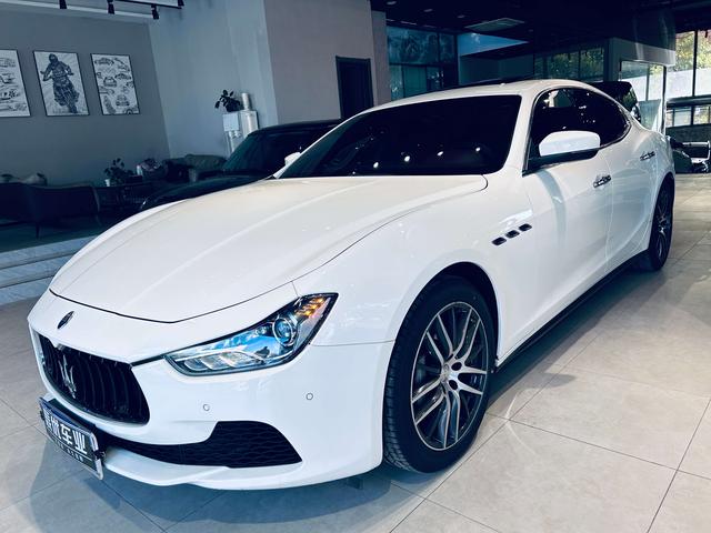 Maserati Ghibli