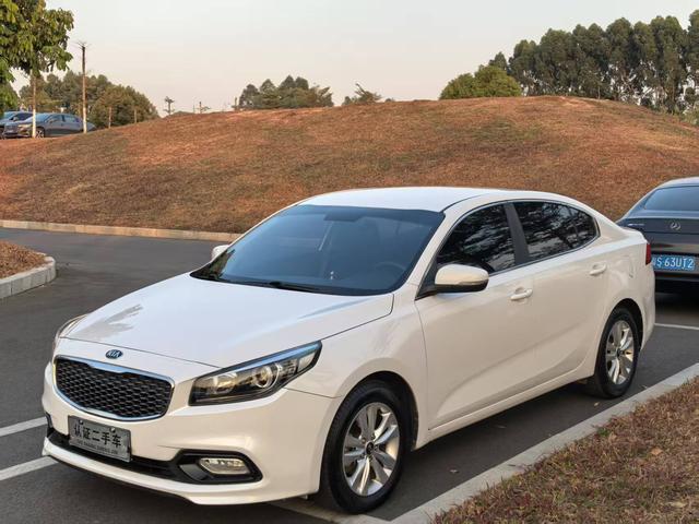 Kia K4