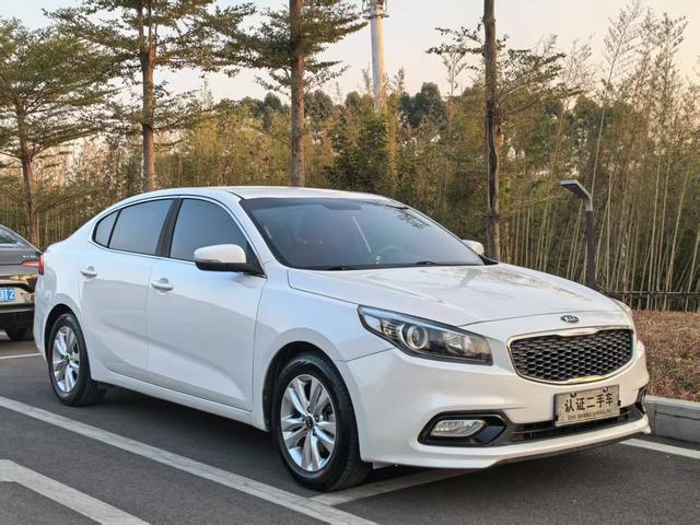 Kia K4