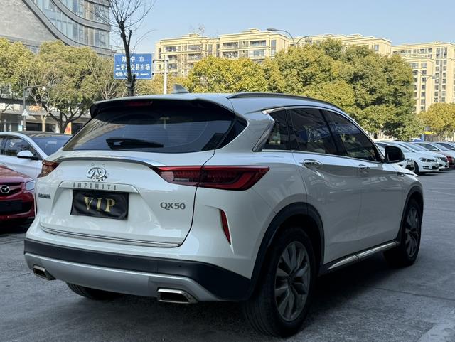 Infiniti QX50