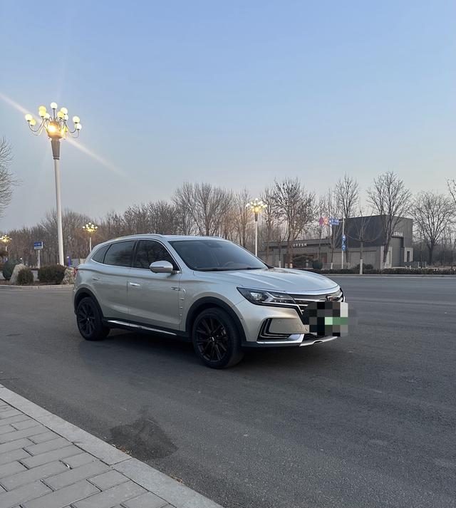 Roewe Marvel X