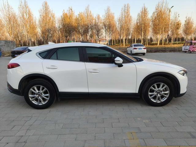 Mazda CX-4