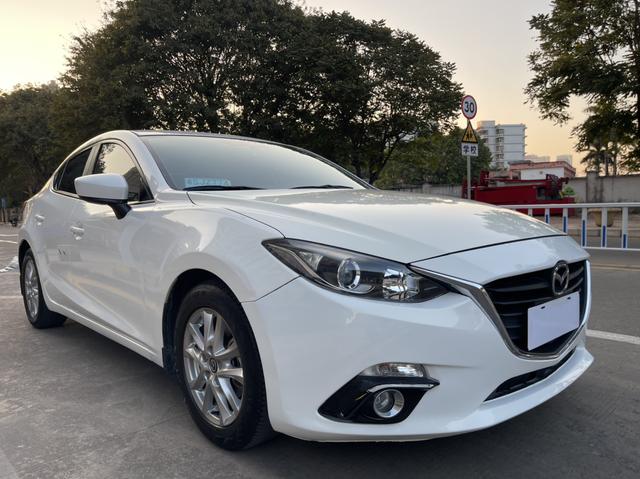 Mazda 3 Angkesela