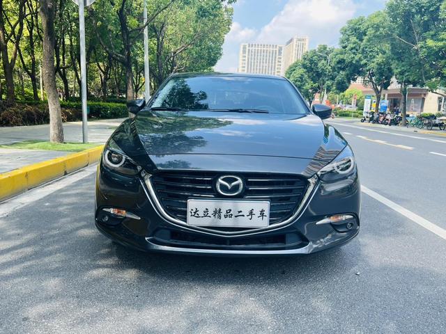 Mazda 3 Angkesela