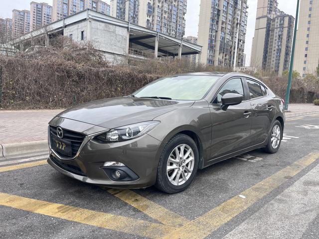 Mazda 3 Angkesela